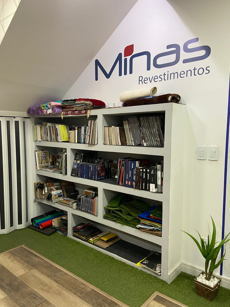 Foto da capa de Piso Laminado BH - Minas Revestimentos - Grama Sintética - Piso Vinílico